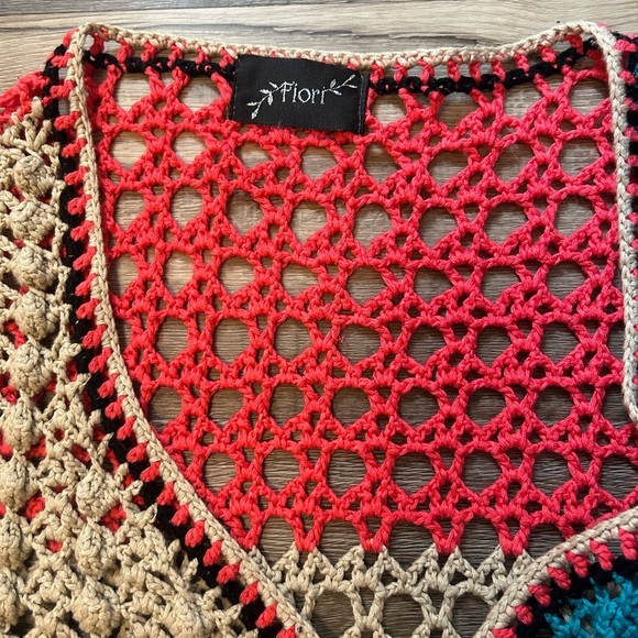 FIORI crochet knit top - Picture 4 of 4